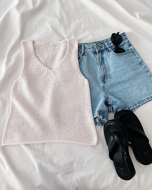 Minimal Tank Top Knitting Pattern