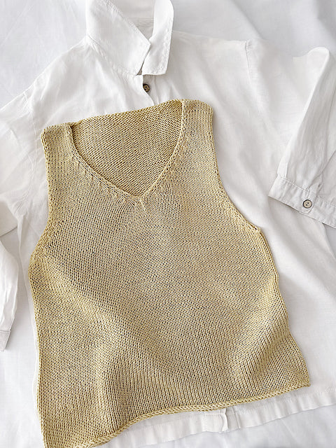 Minimal Tank Top Knitting Pattern