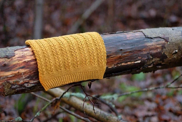 Cozy Twist Cowl Knitting Pattern