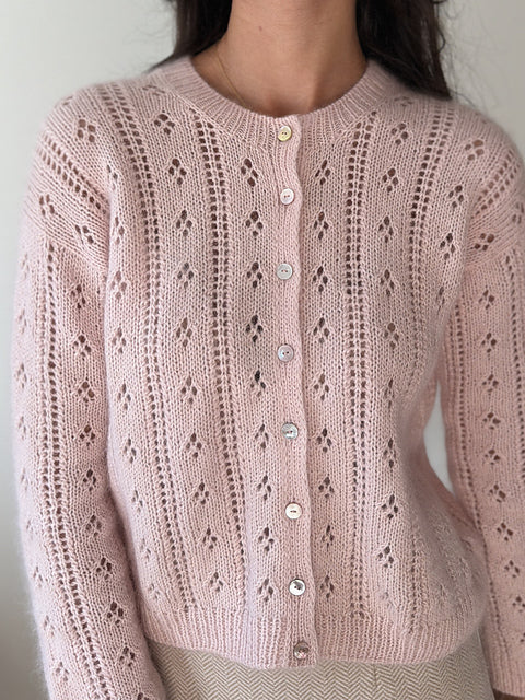 Graceful Cardigan Knitting Pattern