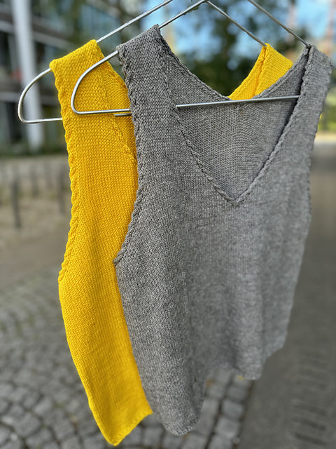 Easy Lace Knit Top Knitting Pattern
