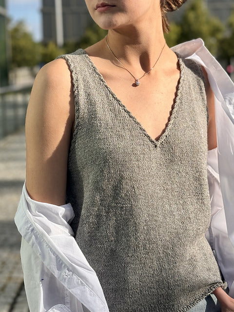 Easy Lace Knit Top Knitting Pattern