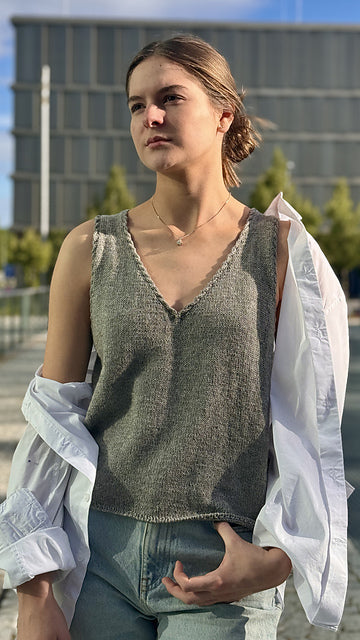 Easy Lace Knit Top Knitting Pattern