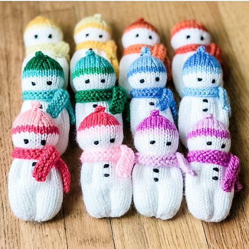 Snowbuddies Knitting Pattern