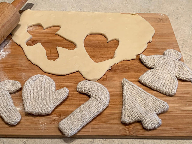 Gingerbread Cookies Knitting Pattern