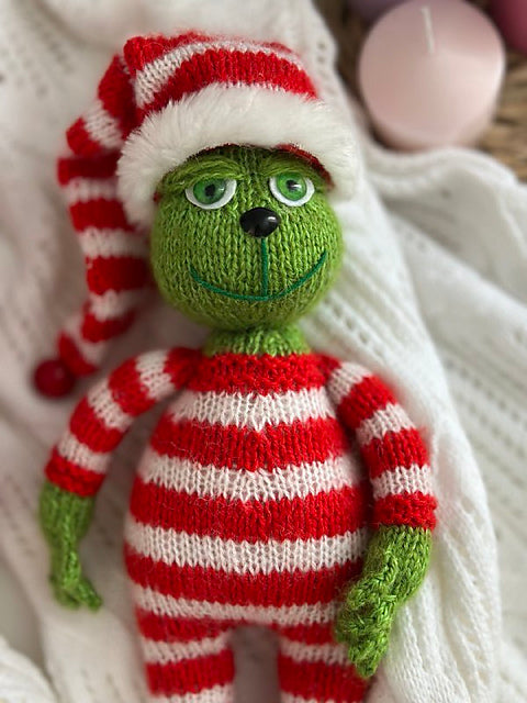 Grinch Knitting Pattern