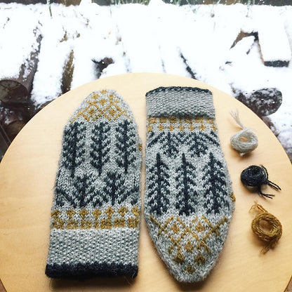 Winter Mittens Knitting Pattern