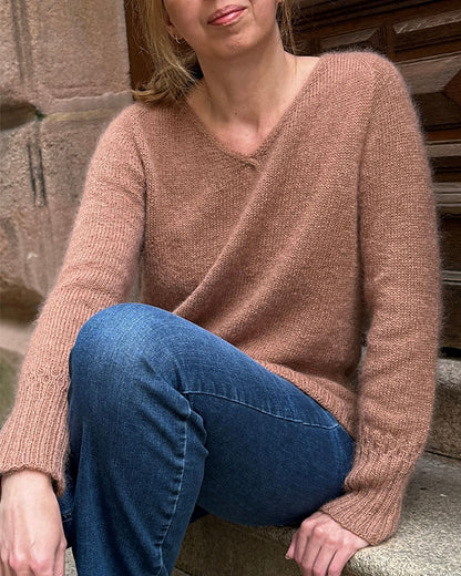 V-neck Pullover Knitting Pattern
