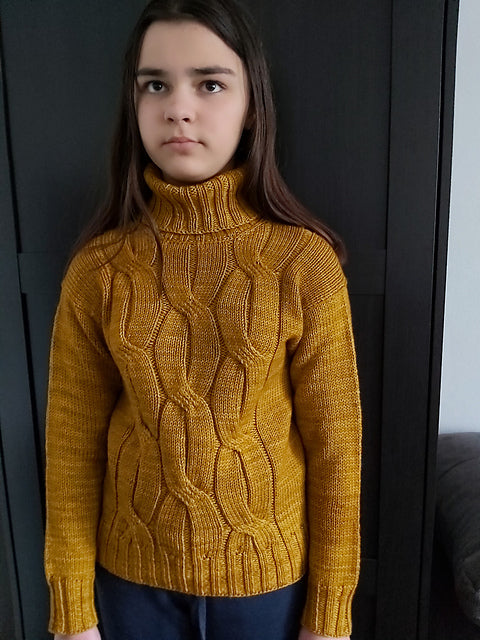 Chunky Cable Sweater Knitting Pattern