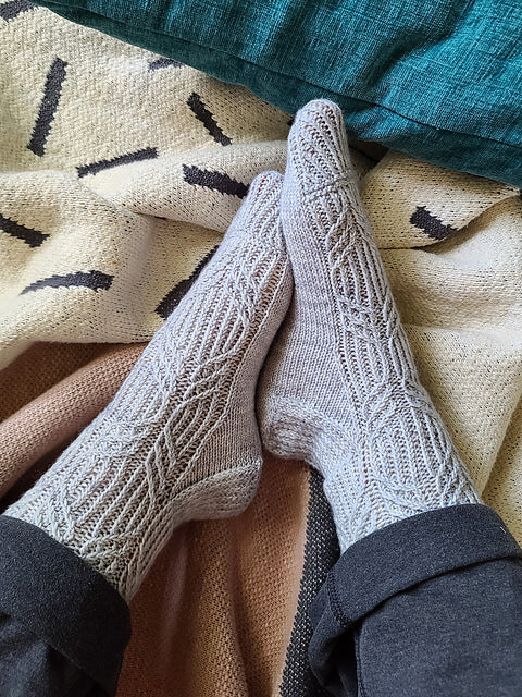 Sand Socks knitting Pattern