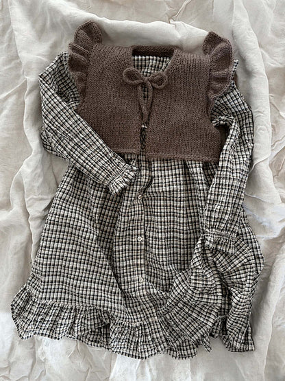 Sweet Willow Vest Knitting Pattern
