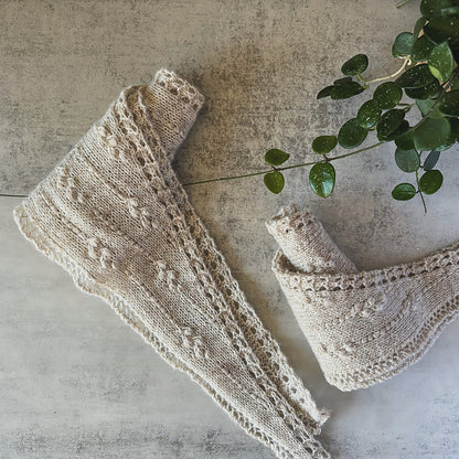 Bobble Mini Shawl Knitting Pattern