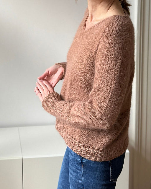 V-neck Pullover Knitting Pattern