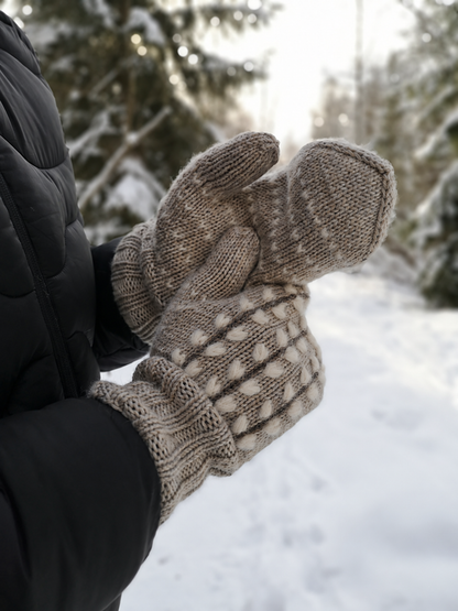 Soft Mittens Knitting Pattern