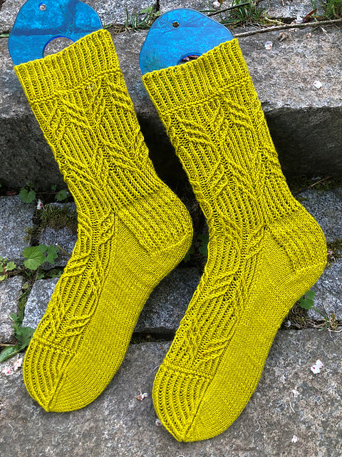Sand Socks knitting Pattern