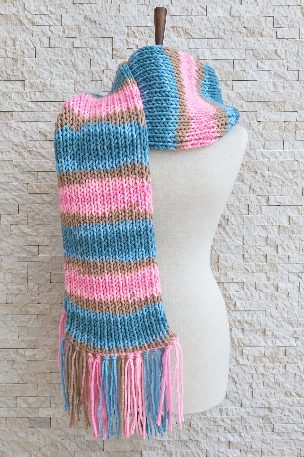 Cozy Tassel Scarf Knitting Pattern