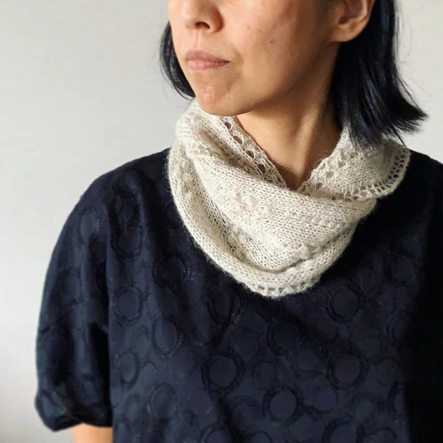 Bobble Mini Shawl Knitting Pattern