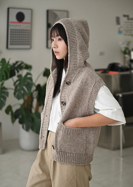 Hooded Vest Knitting Pattern