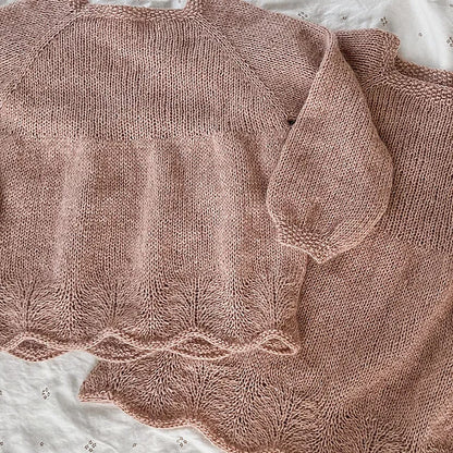 Wave Blouse Knitting Pattern