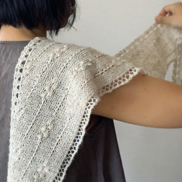 Bobble Mini Shawl Knitting Pattern