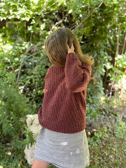 Minimal Boxy Pullover Knitting Pattern