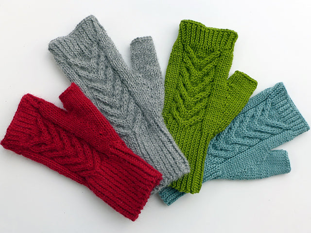 Braided Fingerless Mitts Knitting Pattern
