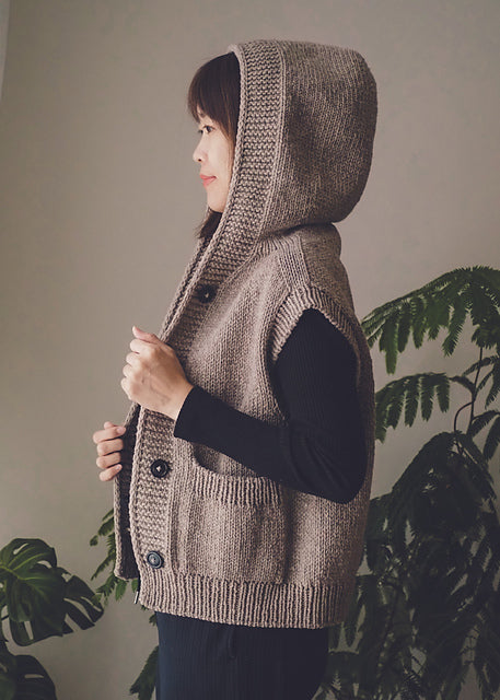 Hooded Vest Knitting Pattern