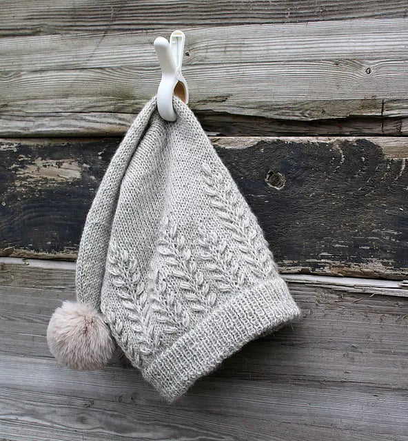 Xmas Hat Knitting Pattern