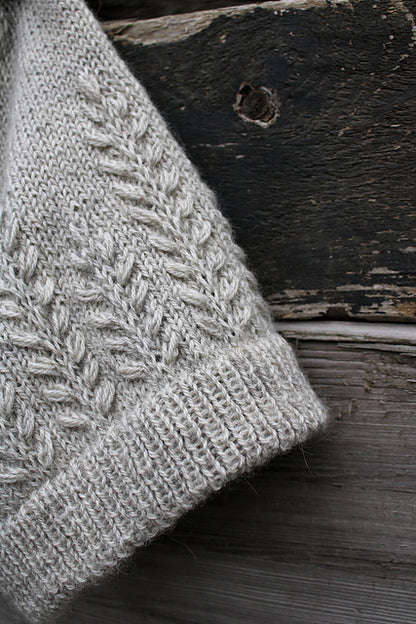 Xmas Hat Knitting Pattern