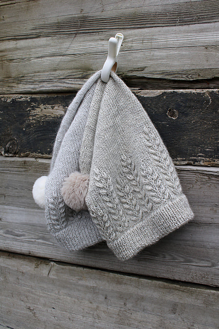 Xmas Hat Knitting Pattern