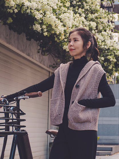 Hooded Vest Knitting Pattern