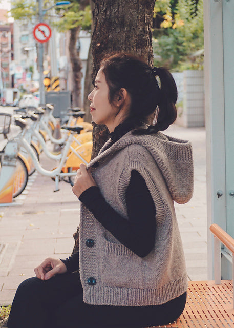 Hooded Vest Knitting Pattern