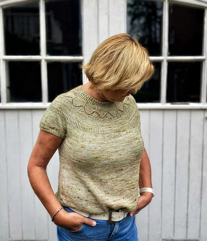 Floral Tee Knitting Pattern
