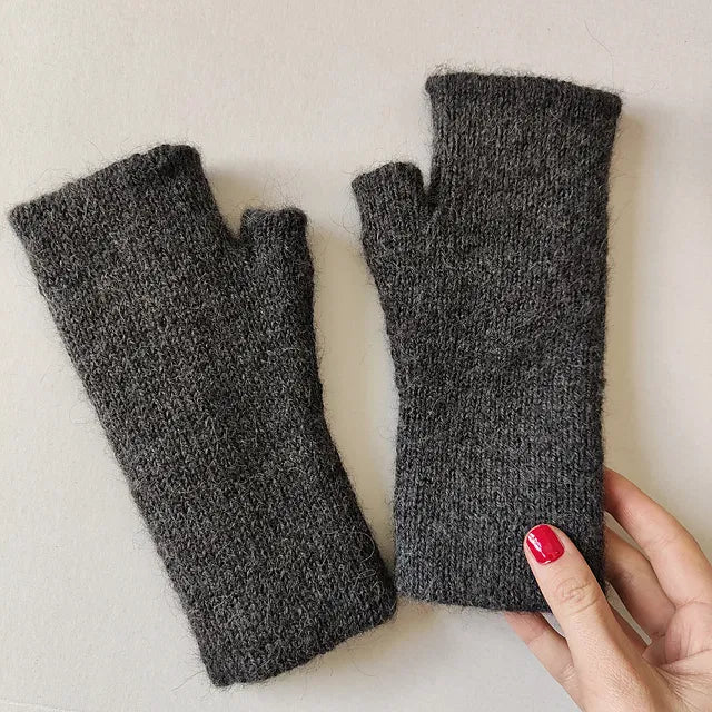 Reversible Mittens Knitting Pattern