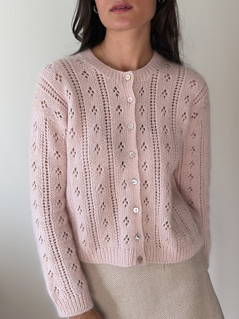 Graceful Cardigan Knitting Pattern