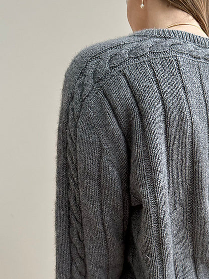 Braidy Sweater Knitting Pattern