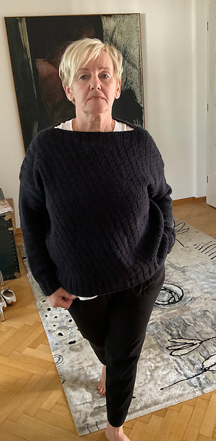 Minimal Boxy Pullover Knitting Pattern