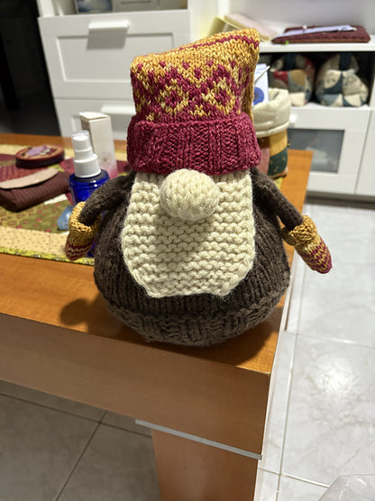 Gnome Softie Knitting Pattern