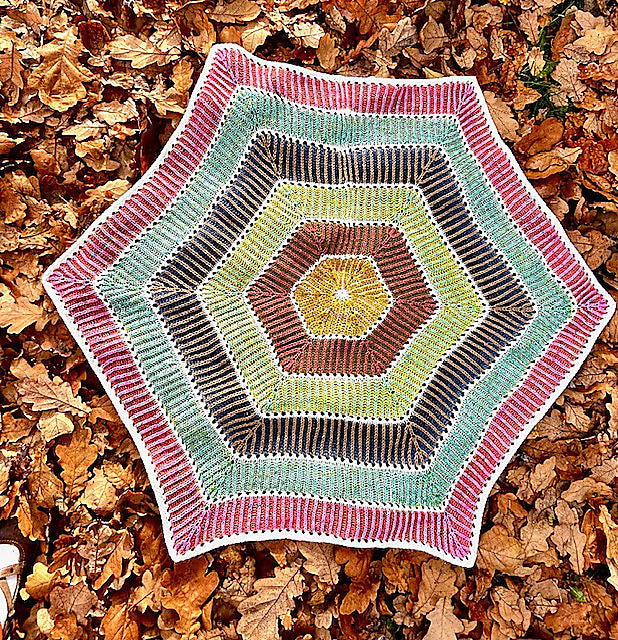 Striped Loop Blanket Knitting Pattern