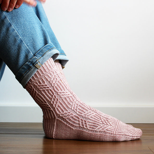 Sand Socks knitting Pattern