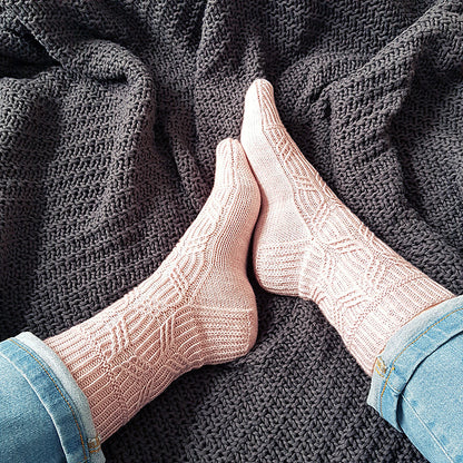 Sand Socks knitting Pattern