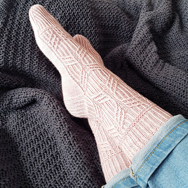 Sand Socks knitting Pattern