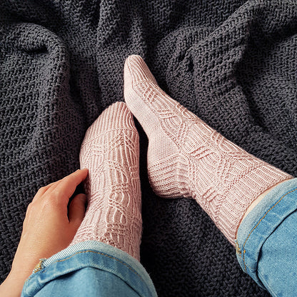 Sand Socks knitting Pattern