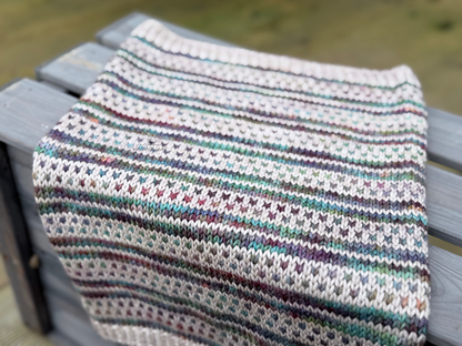 Cozy Autumn Cowl Knitting Pattern