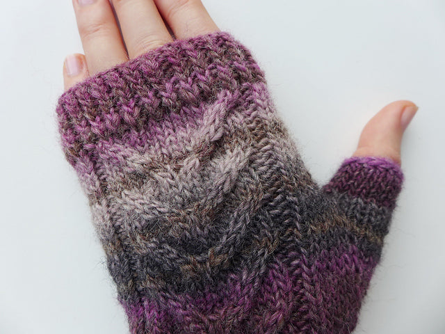 Braided Fingerless Mitts Knitting Pattern