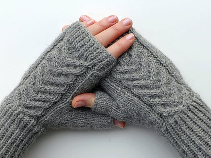 Braided Fingerless Mitts Knitting Pattern