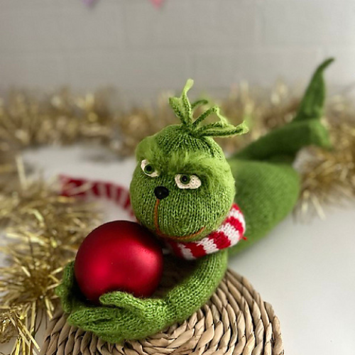 Big Grinch Knitting Pattern