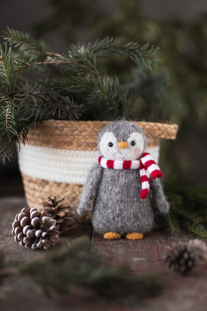 Winter Penguin Knitting Pattern