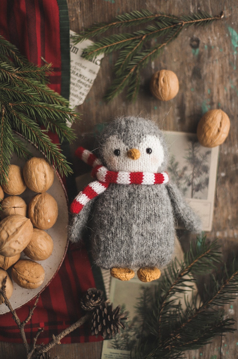 Winter Penguin Knitting Pattern
