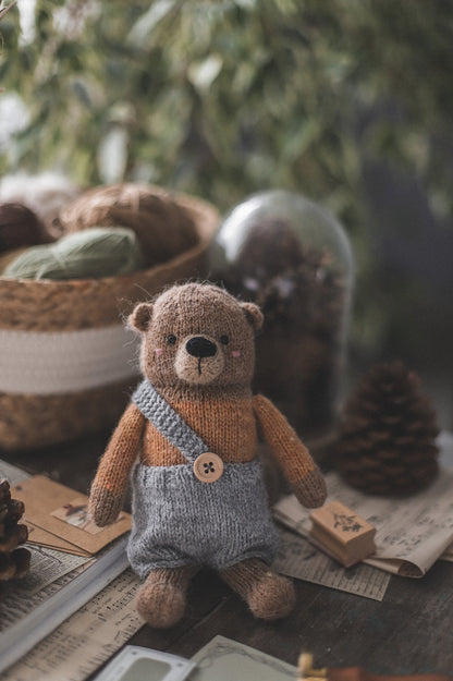 Sam Lily Bear Knitting Pattern
